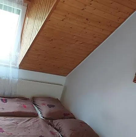 Kéktúrás-Tóra Nyíló Badacsonyi privát bérlemény Pensión Badacsonytomaj