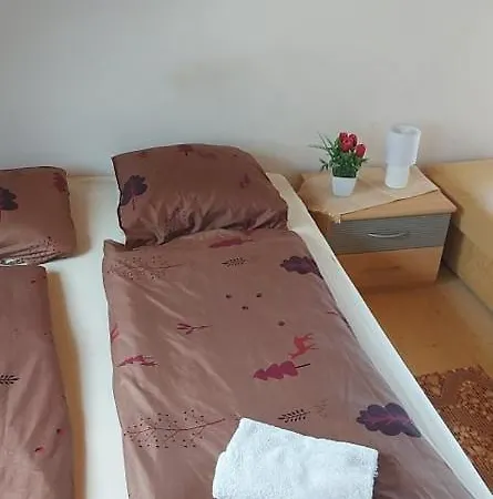 Kéktúrás-Tóra Nyíló Badacsonyi privát bérlemény Badacsonytomaj