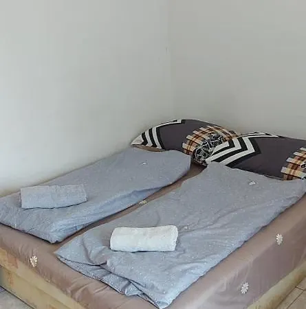 Kéktúrás-Tóra Nyíló Badacsonyi privát bérlemény